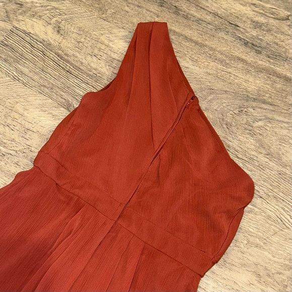 Elegant One-Shoulder Chiffon Davids Bridal DB Studio Bridesmaid Dress - Picture 4 of 7